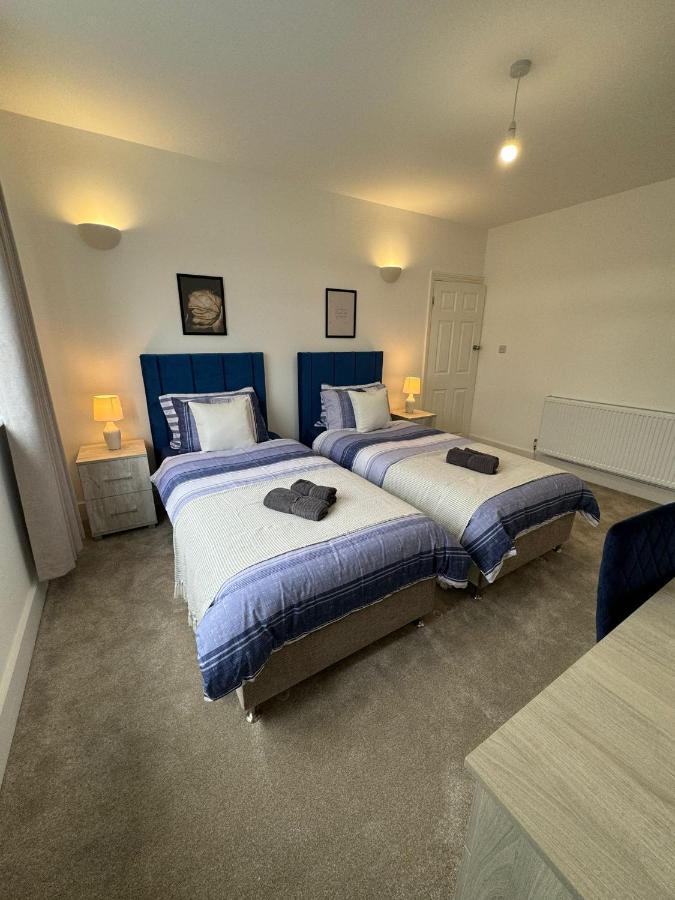 Smart Guest Rooms Fast Access To Central London Via Piccadilly Line New Southgate Exterior photo